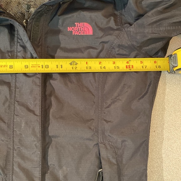 The North Face - windbreaker / rain jacket. Size XS - Picture 9 of 16